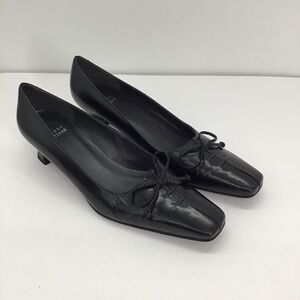Stuart Weitzman Leather Kitten Heel Classic Pumps Bow Career Black Size 7.5N